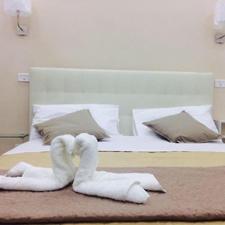 Bed and Breakfast Decumani Prestige Neapel Exterior foto