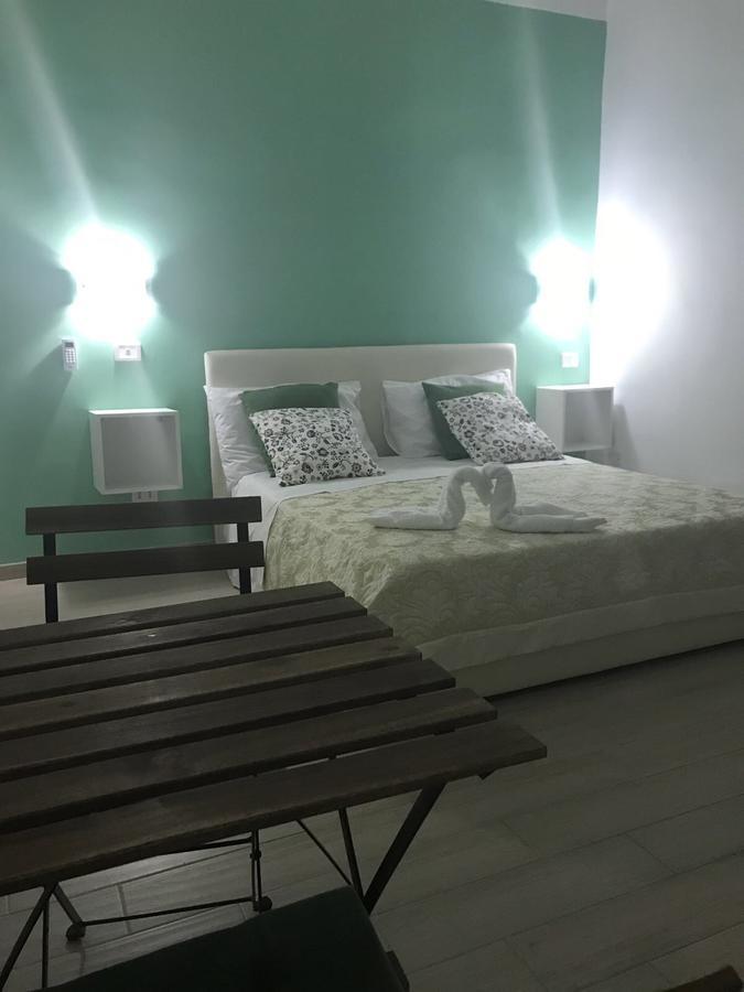 Bed and Breakfast Decumani Prestige Neapel Exterior foto